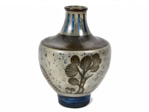 Vase en céramique de René Buthaud, décoré d'un arbre stylisé et de motifs bleus.
